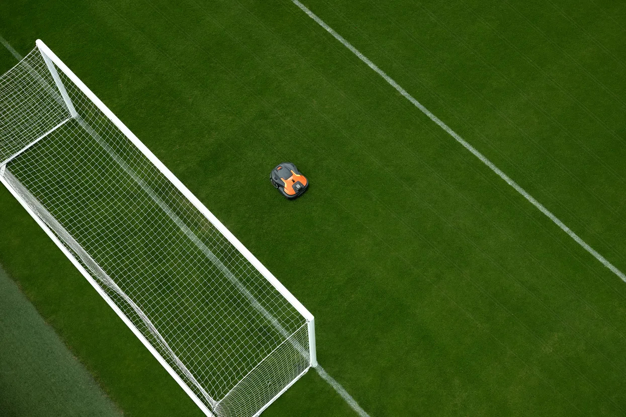 Husqvarna Automower® 580 EPOS® Robotmaaier voor gazons tot 16.000m² - Afbeelding 7