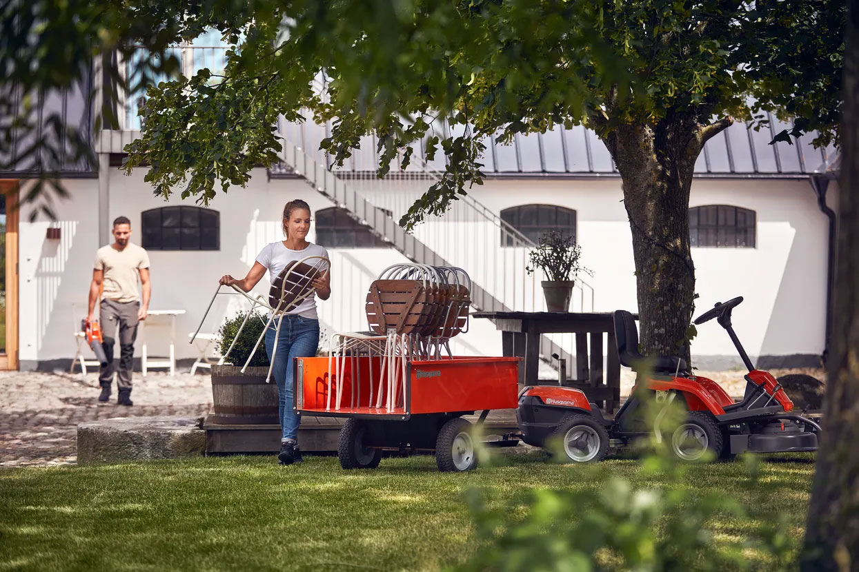 Husqvarna R 112iC Frontzitmaaier - Inclusief 85 cm Combi Maaidek - Afbeelding 7
