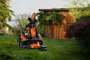 Husqvarna R 200iX AWD Frontzitmaaier - Afbeelding 4