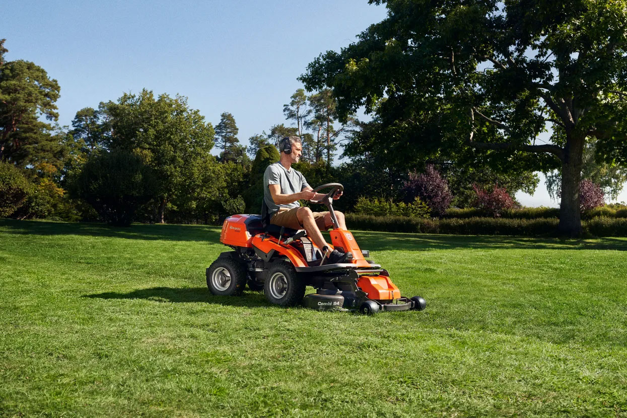 Husqvarna R 214Ts Frontzitmaaier - Afbeelding 4