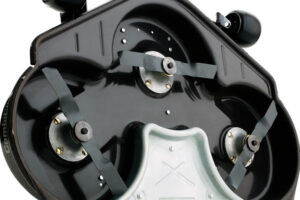 Maaidek met 3 messen voor een gelijkmatig en nauwkeurig maairesultaat aan beide zijden.