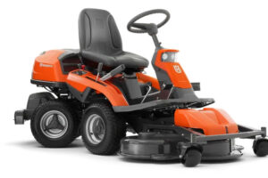 Comfortabele bestuurderspositie met een laag zwaartepunt voor maximale stabiliteit en grip.