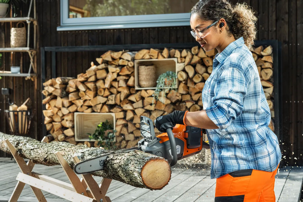 Husqvarna Accukettingzaag 230i met 36 cm zaagblad - Afbeelding 3